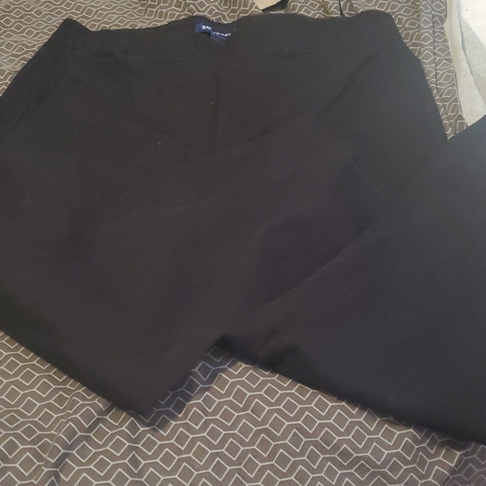 Bandolino Size 10 Cropped Katie's